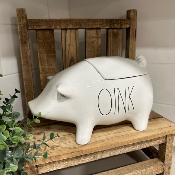 🆕 Rae Dunn | "OINK" Pig 🐖 Canister! - Picture 3 of 10